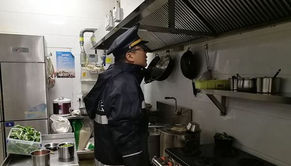 勐海县针对油烟净化器安装及使用情况开展专项整治